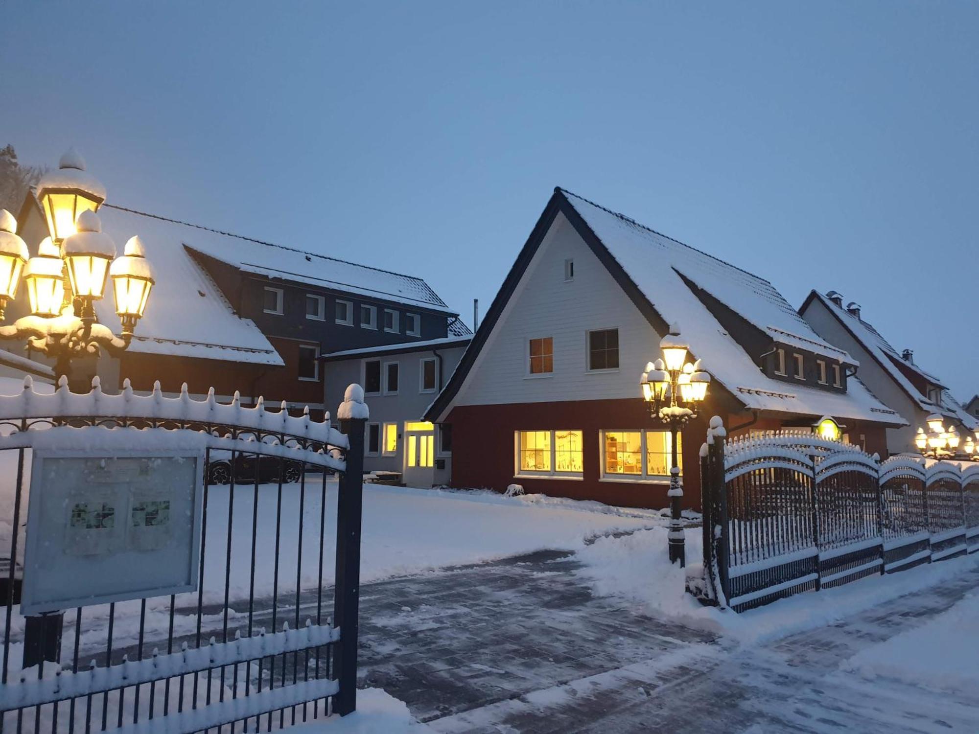 Fewo Herbst In Der Villa Waldrand Mit Luxus Bad Bad Wünnenberg Εξωτερικό φωτογραφία